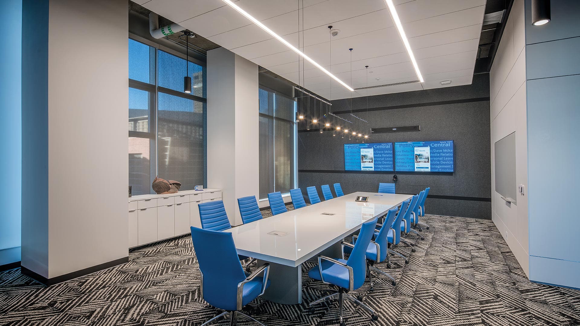 photo-gallery-commercial-office-ceridian-canada-ltd-007