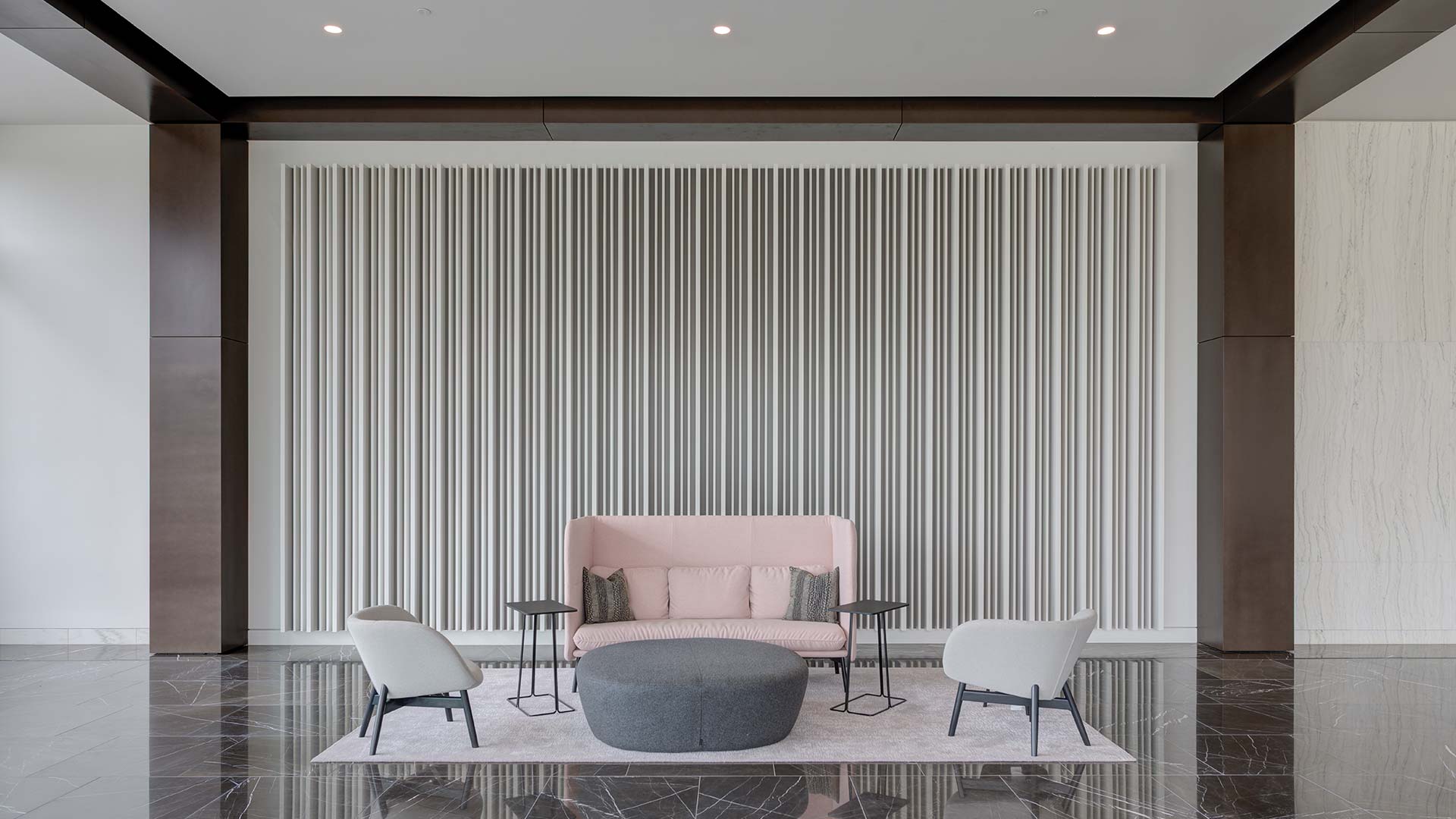 photo-gallery-commercial-office-650-main-02