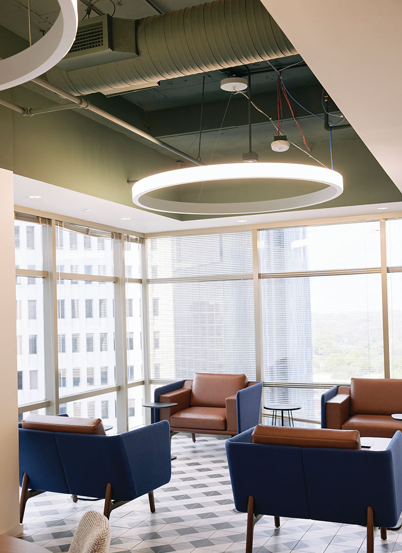 photo-gallery-commercial-office-acuity-brands-lighting-midtown-03