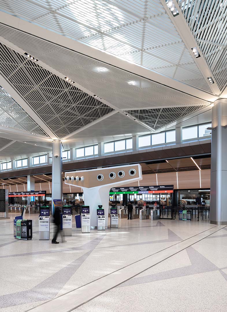 photo-gallery-transportation-roadways-newark-liberty-international-airport-terminal-a-03