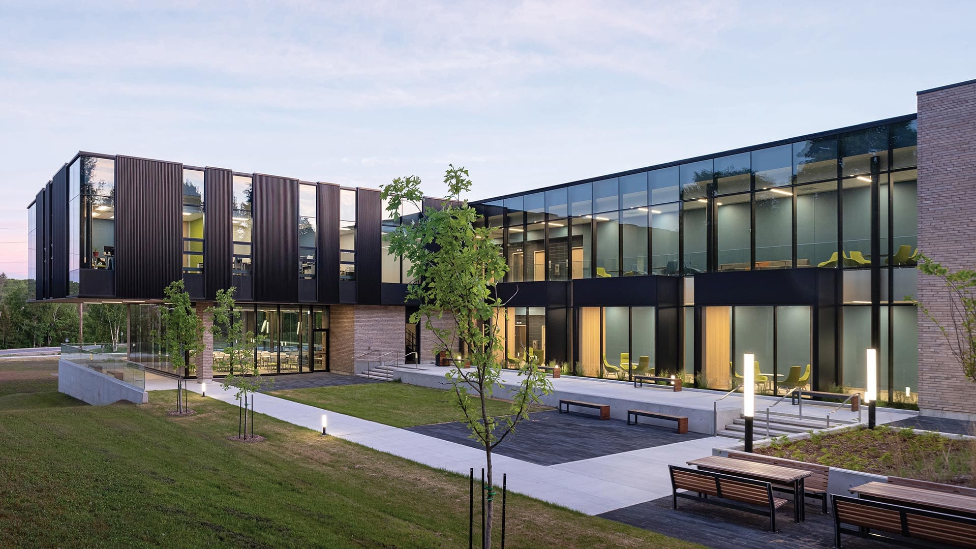 photo-gallery-education-nipissing-university-student-union-student-centre-02