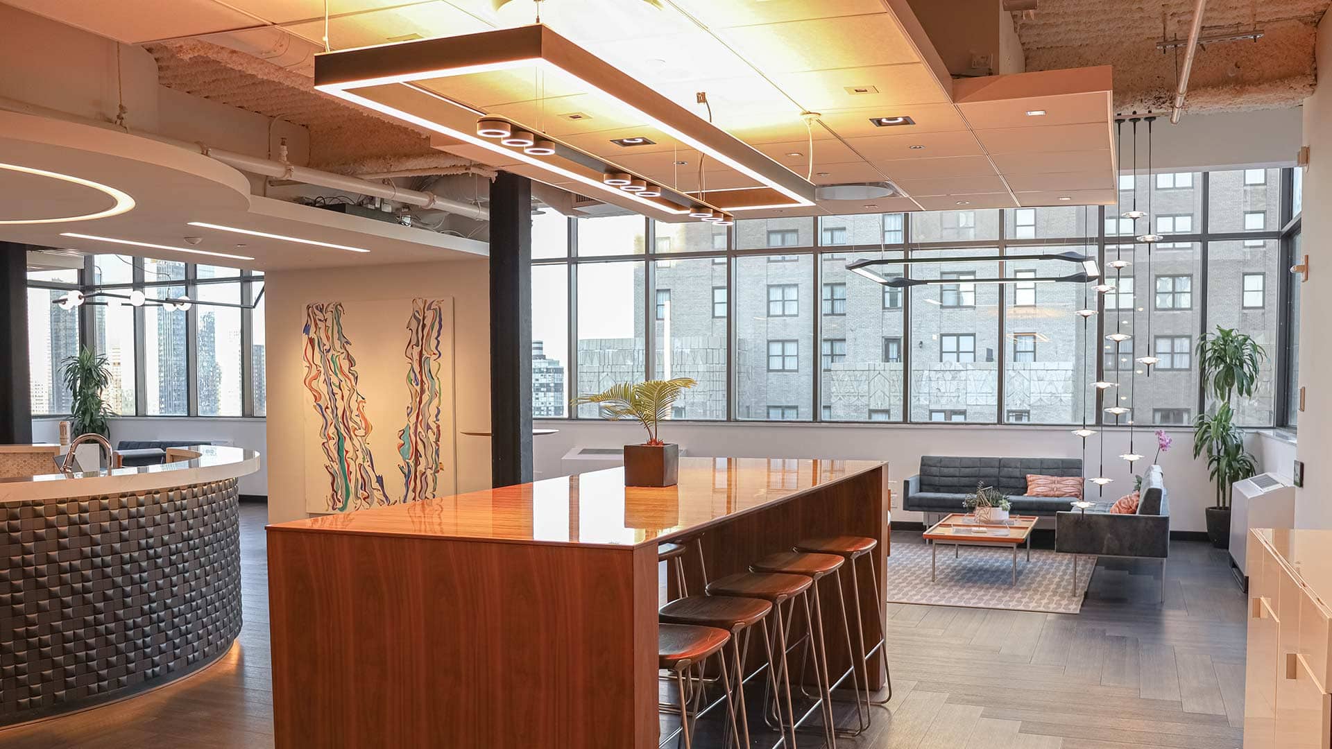 photo-gallery-commercial-office-nyc-experience-center-by-acuity-academy-01